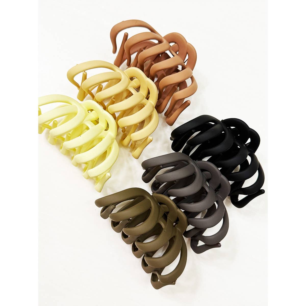 Matte Neutral Colors of Octopus Hair Claw Clip