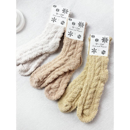 Neutral Tone Solid Cable Pattern Cozy Socks
