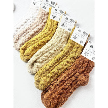 Neutral Tone Solid Cable Pattern Cozy Socks